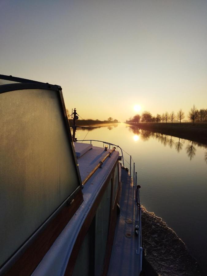 Отель Sealov Eaucourt-sur-Somme Экстерьер фото